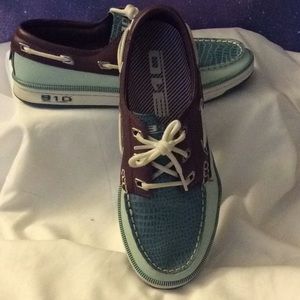 Hot combination Boat shoes Teal/Burgundy/White